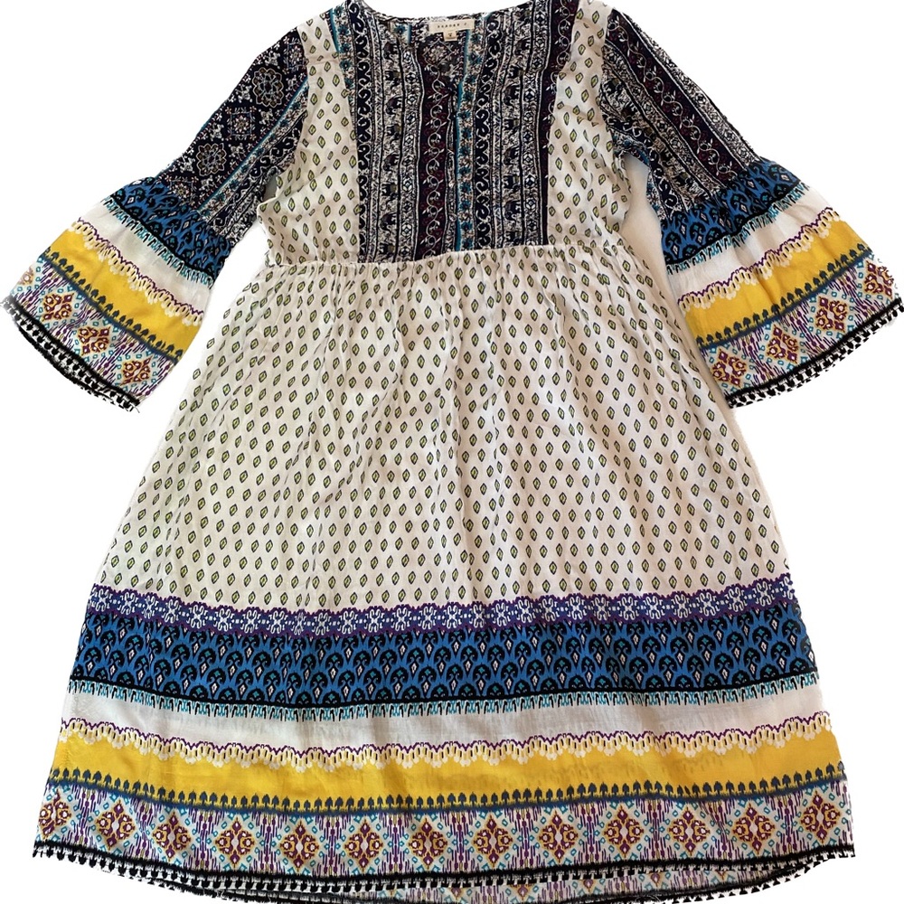 Reborn J Women’s Boho Designed dress lined  Midi length 3/4 inch Bell Sleeves.